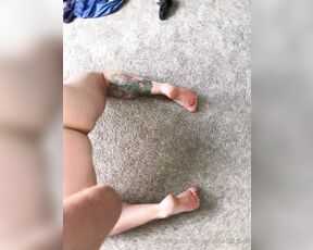 Jakethafuzzball aka jakethafuzzball OnlyFans Video - kittenbearxxx looking soo good on his knees