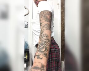 LatinPapiz aka latinpapiz OnlyFans Video - Rob showing off some ass and dick for yall  comment what else you would love