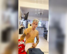 Thiago Zanetti aka thiagozanettixxx OnlyFans Video - would you like to give me a hand daddy