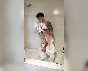 Thiago Zanetti aka thiagozanettixxx OnlyFans Video - hey love, are you coming to bathe with me