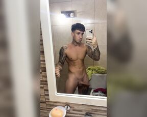 Thiago Zanetti aka thiagozanettixxx OnlyFans Video - I hope you have a great weekend  Espero que tengan un gran fin de semana