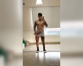 Thiago Zanetti aka thiagozanettixxx OnlyFans Video - Te gusta como juego con mi polla