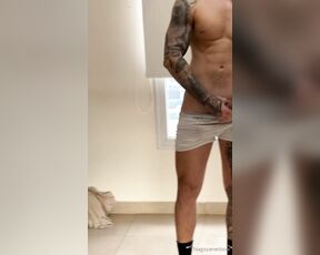 Thiago Zanetti aka thiagozanettixxx OnlyFans Video - Te gusta como juego con mi polla