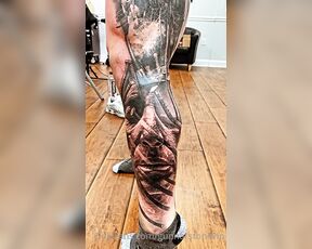 Gunnar Stone VIP aka gunnarstonevip OnlyFans Video - Another 15 hours in the books 2nd sitting for my leg sleeve with Robby LatosGetStoned