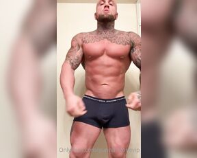 Gunnar Stone VIP aka gunnarstonevip OnlyFans Video - A bit of flexing for my loyal subs  GetStoned