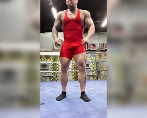 Gunnar Stone VIP aka gunnarstonevip OnlyFans Video - Some quick posing and getting a pump before my match yesterday  GetStoned