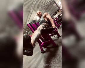 Gunnar Stone VIP aka gunnarstonevip OnlyFans Video - Daddy doesnt skip legs