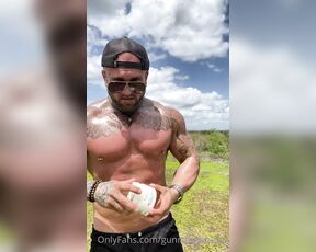 Gunnar Stone VIP aka gunnarstonevip OnlyFans Video - Oiling up at the park before making some TikToks