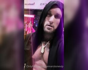 Gunnar Stone VIP aka gunnarstonevip OnlyFans Video - Gettin nasty at Exxxotica