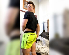 Jakeyyyv aka jakeyyyv OnlyFans Video - These shorts are so fun Also went to the gym before work today and boy do