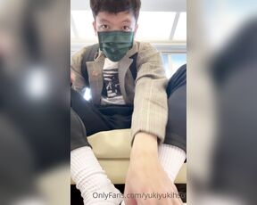 Yowei Hsu aka yukiyukihsu OnlyFans Video - 12-22-2021 - Me in the clients waiting room