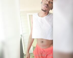 Cornelio_sama aka cornelio_sama OnlyFans Video - 12-23-2021 - I miss summer, Its always been a goal for me to move where it is warm