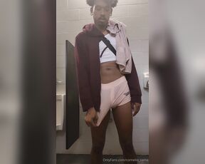 Cornelio_sama aka cornelio_sama OnlyFans Video - 09-27-2023 - Wanted to go out for some fresh new scenery freeballing in my vintage pink mesh shorties