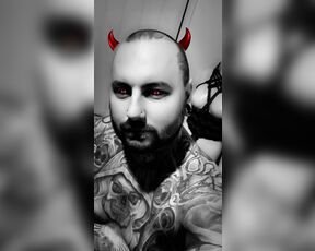 Dan_b33tattoo aka dan_b33tattoo OnlyFans Video - 01-14-2020 - Maybe I am a demon