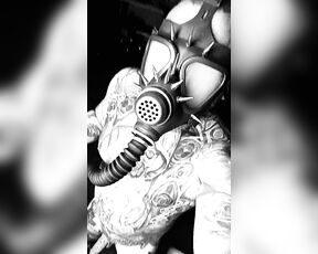 Dan_b33tattoo aka dan_b33tattoo OnlyFans Video - 01-17-2020 - Mask on