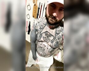 Dan_b33tattoo aka dan_b33tattoo OnlyFans Video - 05-01-2021 - Its getting cold, time to put on my grey sweats