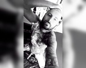 Dan_b33tattoo aka dan_b33tattoo OnlyFans Video - 09-21-2023 - Woke up so horny today