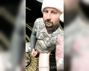 Dan_b33tattoo aka dan_b33tattoo OnlyFans Video - 12-25-2021 - Merry Christmas