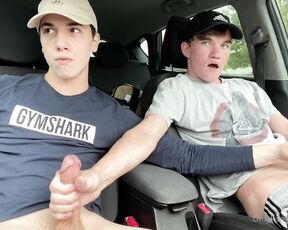 Levi Hatter aka levihatter OnlyFans Video - 09-16-2020 - Video of TroyeJacobsxxx and I playing around in the car till we get caught