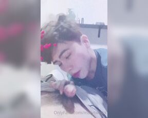 MatyTwink aka matytwinkk OnlyFans Video - 06-26-2021 - enjoying this hot cock in my mouth