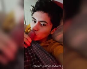 MatyTwink aka matytwinkk OnlyFans Video - 12-31-2022 - I suck my brothers dick while he plays video games