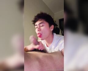 MatyTwink aka matytwinkk OnlyFans Video - 03-26-2024 - I suck my cousins fat cock