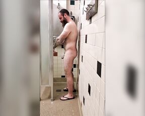 My-Gay-Erotica aka m-g-e OnlyFans Video - 10-12-2020 - Took a shower at the gym yesterday, while guys were walking around in the locker room,