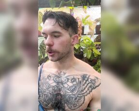 TRO onlyPlants aka theofficialtro OnlyFans Video - 01-07-2024 - Oh no Im all wet