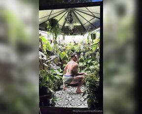 TRO onlyPlants aka theofficialtro OnlyFans Video - 01-17-2024 - Really putting my back into it