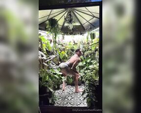 TRO onlyPlants aka theofficialtro OnlyFans Video - 01-17-2024 - Really putting my back into it