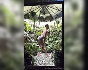 TRO onlyPlants aka theofficialtro OnlyFans Video - 01-17-2024 - Really putting my back into it