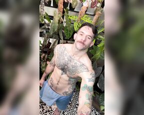 TRO onlyPlants aka theofficialtro OnlyFans Video - 01-15-2024 - This makes me so wet