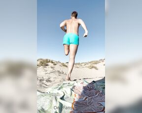 Mr Mykee aka mr.mykee OnlyFans Video - 02-13-2022 - MORE Sunday beach bouncing