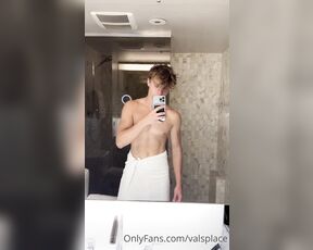 Valentin aka valsplace OnlyFans - Jerked off in the sink