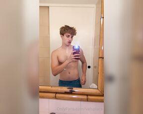 Valentin aka valsplace OnlyFans - I wish I could hit you with my soft big dick