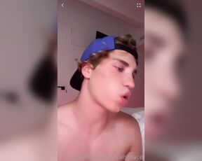 Valentin aka valsplace OnlyFans - How so should make every Tiktok