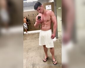 Malik Delgaty aka malikdelgaty OnlyFans - Hi guys! I made you a little compilation of my work out sessions in Dubai Next