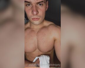 Malik Delgaty aka malikdelgaty OnlyFans - Friday flex