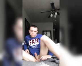 OnlyXXXGuys aka onlyxxxguys OnlyFans - Naughty @landonpierce from Arkansas is back I post shower and locker room videos, public play, jerking,