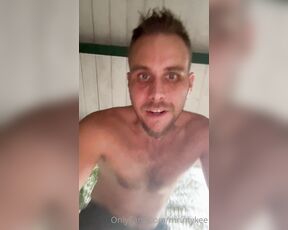 Mr Mykee aka mr.mykee OnlyFans Video - 09-07-2022 - New knee show off