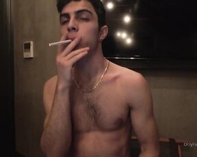 Bora Zeiss aka borazeiss OnlyFans Video - 12-05-2019 - Im reading fan messages  Thanks for perfect messages