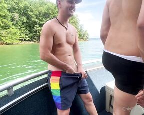 James Pine aka jamespinex OnlyFans Video - 09-08-2021 - I love sucking my boyfriend, jacobeylondon dick in front of people