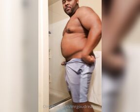 MrGoudreauXXX aka mrgoudreauxxx OnlyFans Video - 03-17-2022 - About to take a shower