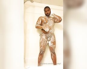 MrGoudreauXXX aka mrgoudreauxxx OnlyFans Video - 04-15-2019 - Shower time