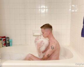 Blake Dyson aka blake.99 OnlyFans Video - 02-10-2021 - I can never seem to just take a bath