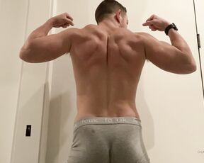 Cameron_Dalile aka camerondalile OnlyFans Video - 12-12-2019 - Finally uploaded a flexing video for you guys_