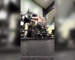 Baxxx aka baxxxbox OnlyFans Video - 07-28-2021 - Leg Day Ive had requests for the full quality videos from my workouts at the gym