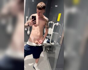 Callum Kurtis aka calkonlyfans OnlyFans Video - 10-18-2023 - I might have had a little accident in the gym Doors unlocked too