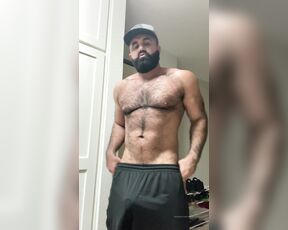 Persian Alpha Wolf aka alphatopwolf22 OnlyFans Video - 03-21-2020 - Damn I need a bottom bitch or 2 or 3 shiiit gimme 4 and all four