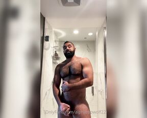 Persian Alpha Wolf aka alphatopwolf22 OnlyFans Video - 04-17-2021 - Ive never noticed my girth until now  Like if you can handle that much stretching